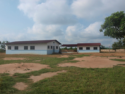 Das Schlafhäuser für die Jungen und Mädchen. wem1.jpg