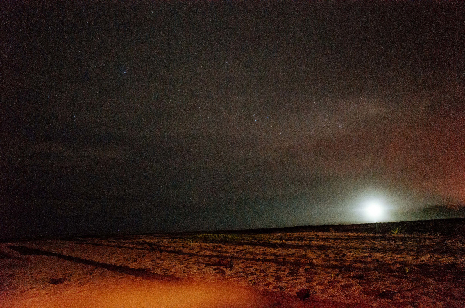 Pünktlich um 6:00Uhr geht die Sonne auf und wieder unter... Pünktlich um 6:00Uhr geht die Sonne auf und wieder unter...