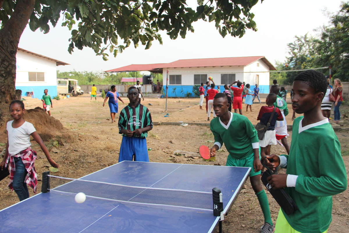 Auch Tischtennis steht bei den Kindern hoch im Kurs Auch Tischtennis steht bei den Kindern hoch im Kurs