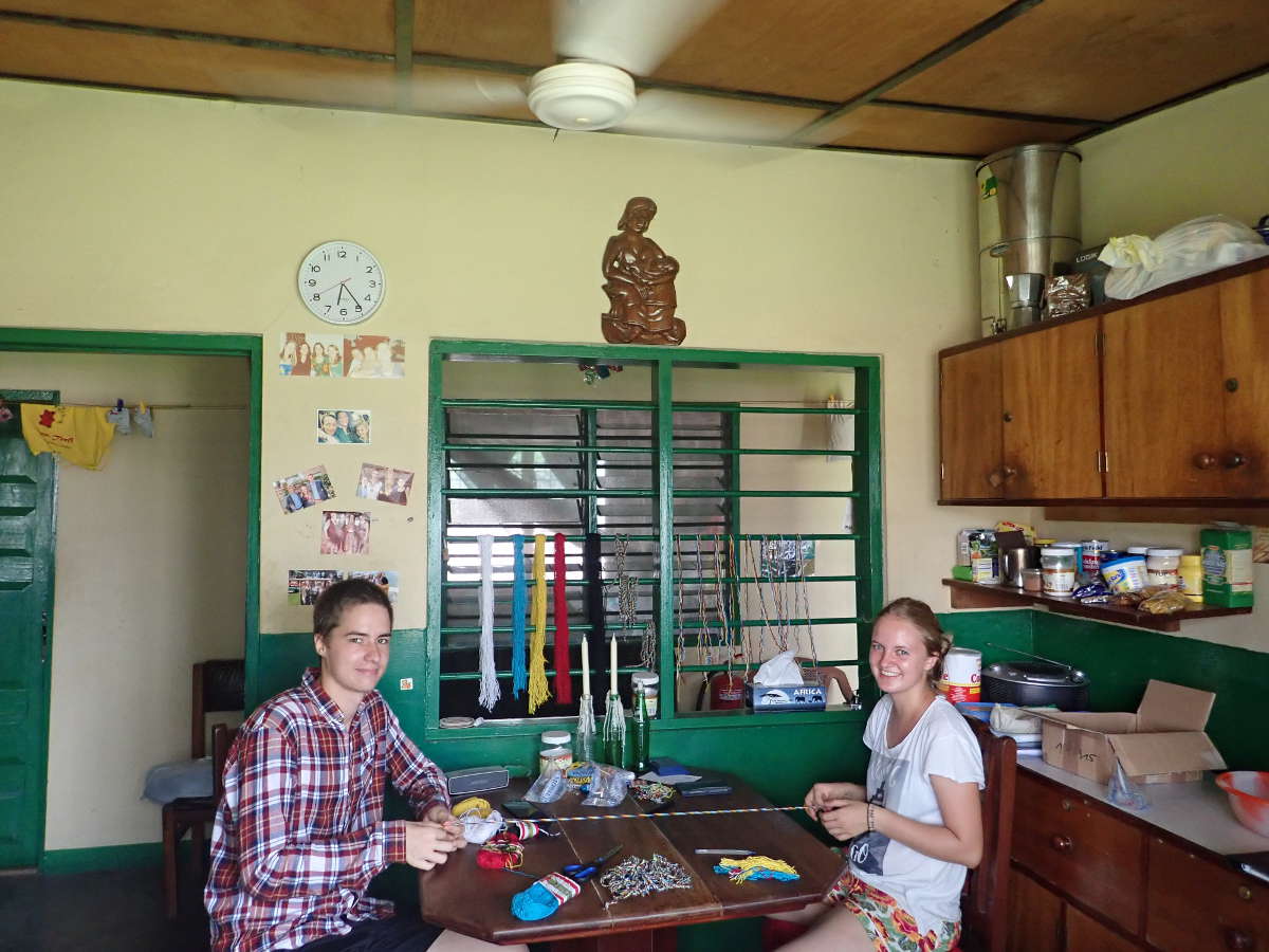 Ind er K&uuml;che wird nicht nur gekocht, als Mittelpunkt des Hauses, dient sie auch zum Umsetzen kreativer Projekte.